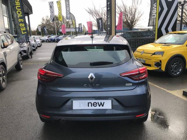 Renault Clio image 2