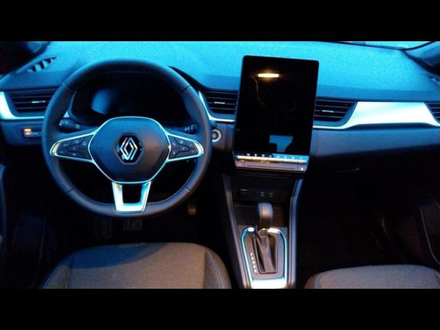 Renault Captur image 2