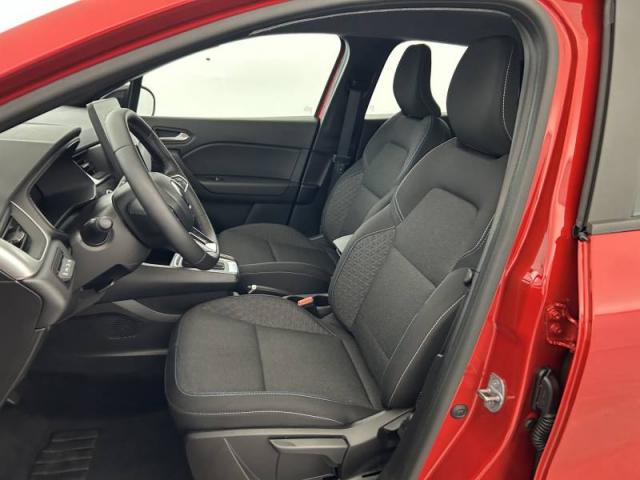 Renault Captur image 6