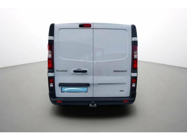 Renault Trafic image 2