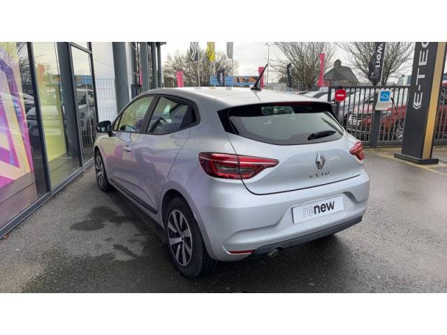 Renault Clio image 2