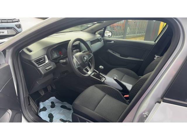 Renault Clio image 1