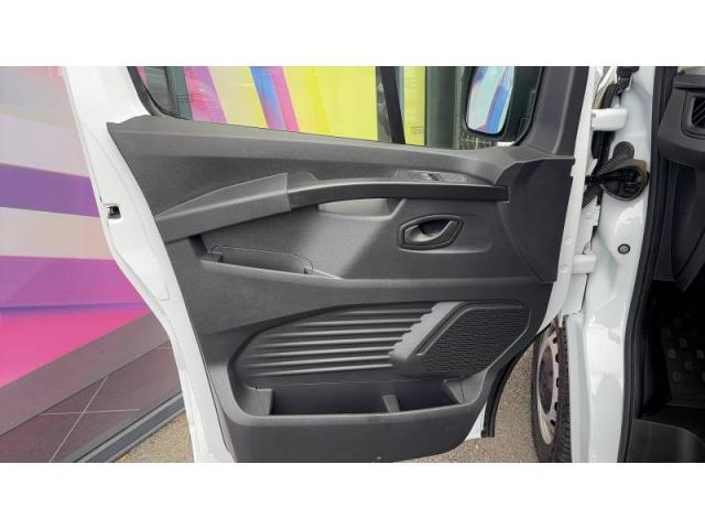 Renault Trafic image 4