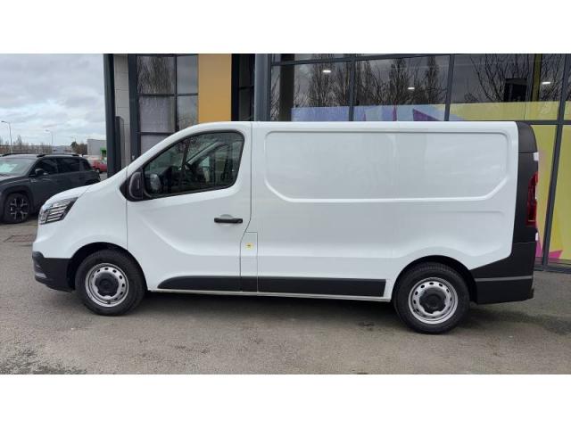 Renault Trafic image 1