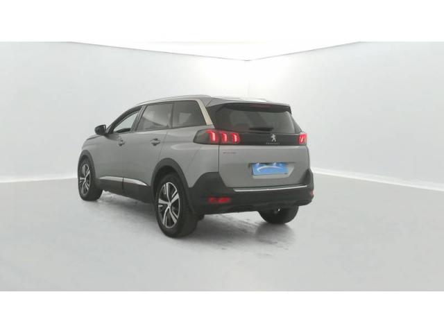 Peugeot 5008 image 5