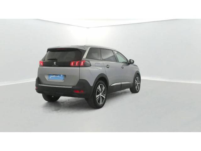 Peugeot 5008 image 3