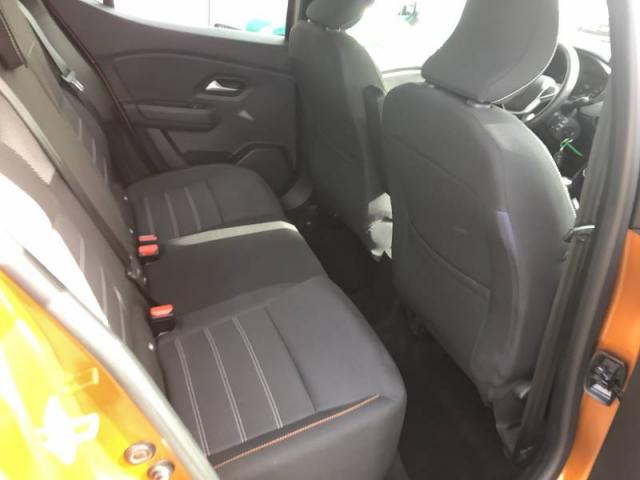 Dacia Sandero image 2