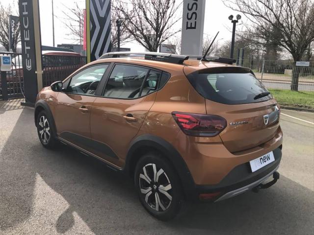 Dacia Sandero image 1