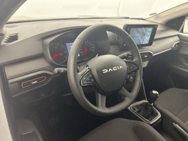 Dacia Sandero image 1