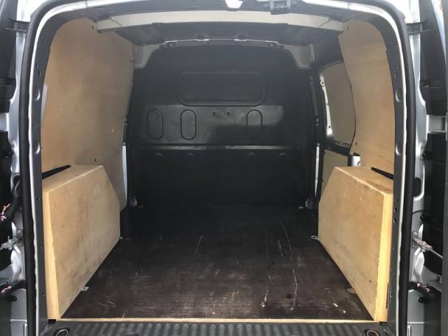 Renault Kangoo Van image 5