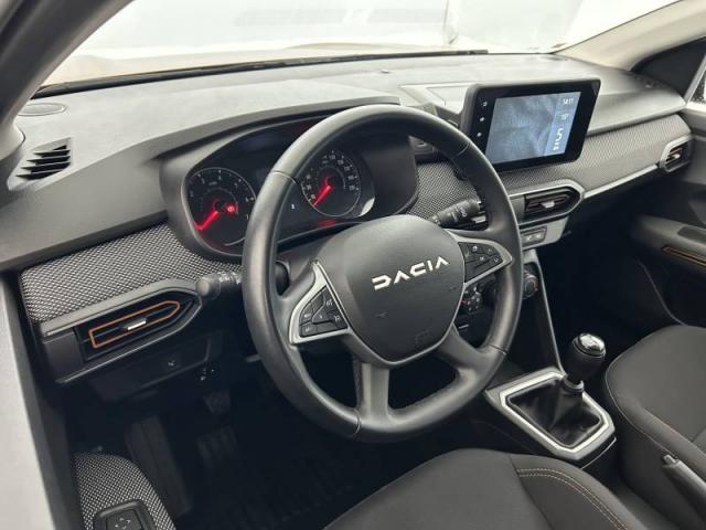 Dacia Sandero image 1