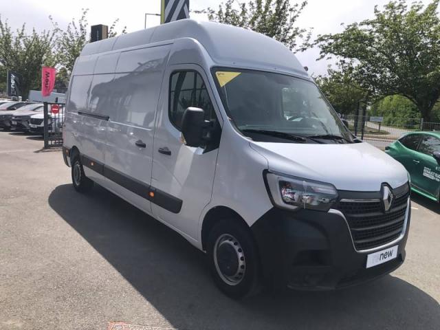 Renault Master image 2