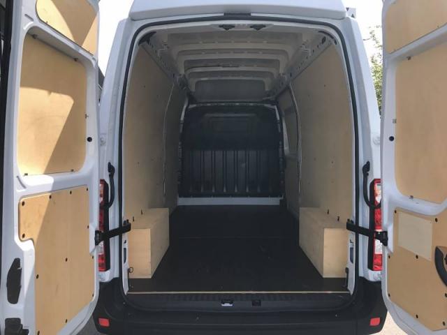 Renault Master image 6