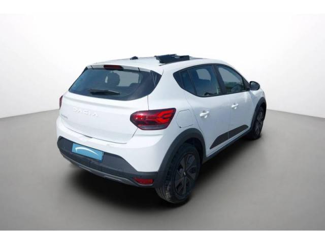 Dacia Sandero image 2