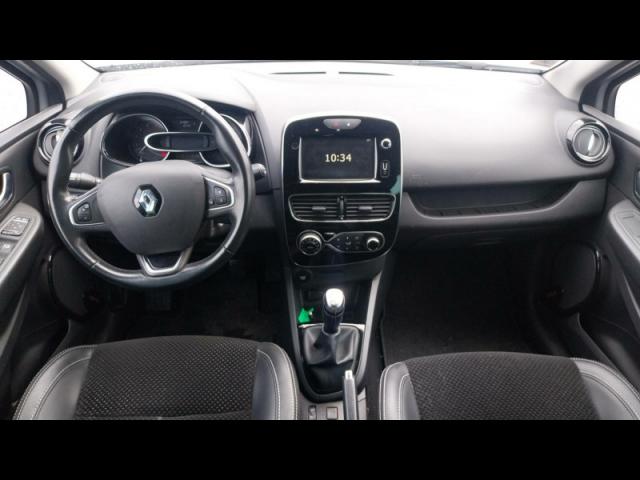 Renault Clio image 9