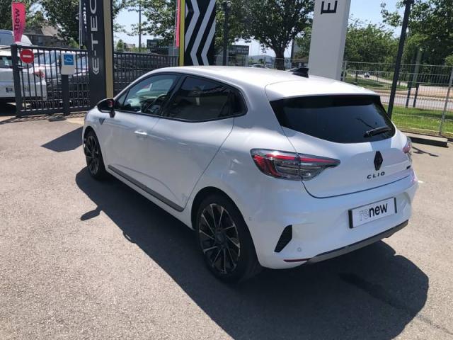 Renault Clio image 8