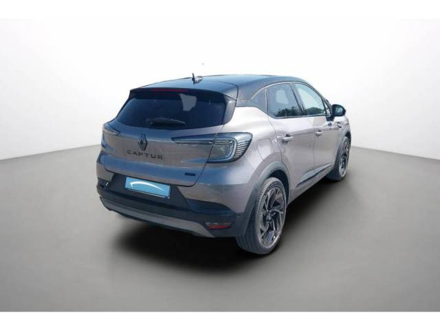Renault Captur image 2