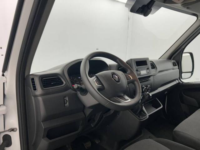 Renault Master image 4