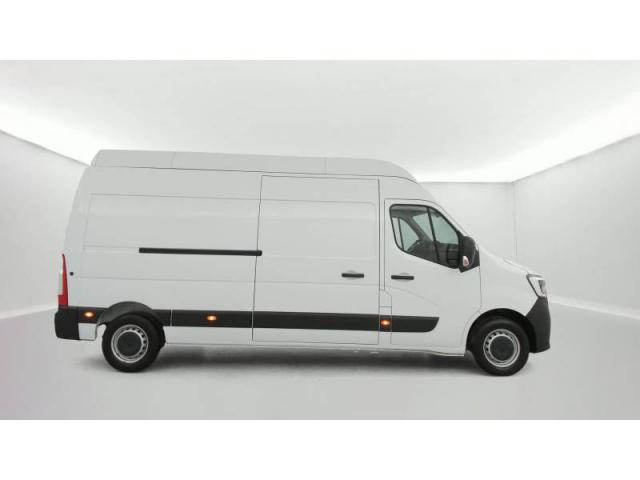 Renault Master image 3