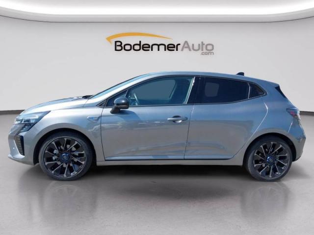 Renault Clio image 2