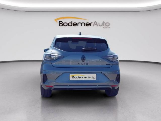Renault Clio image 9