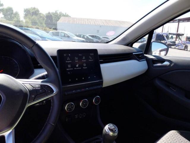 Renault Clio image 8