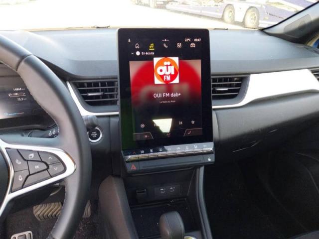 Renault Captur image 1