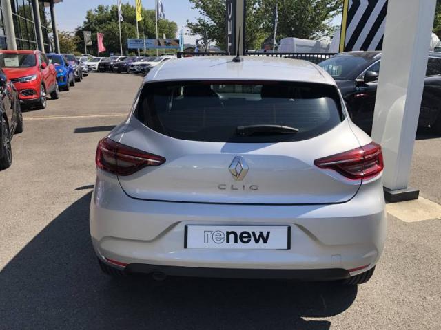 Renault Clio image 2