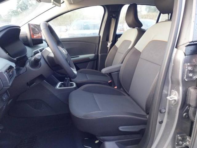 Dacia Sandero image 6