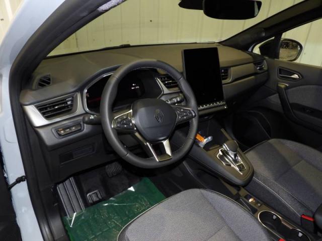 Renault Symbioz image 8