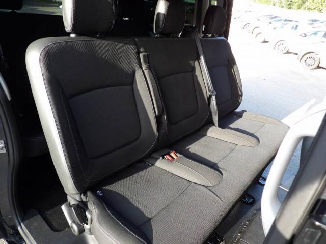 Renault Trafic image 2