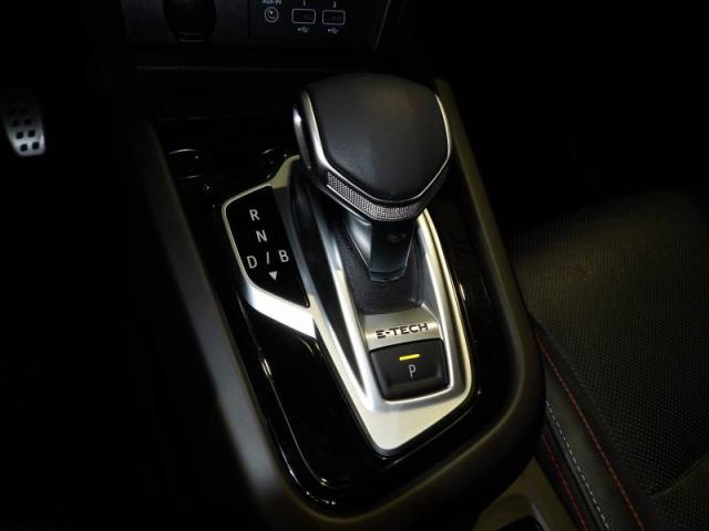 Renault Arkana image 9
