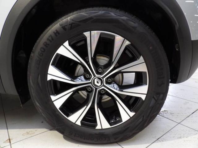 Renault Captur image 2