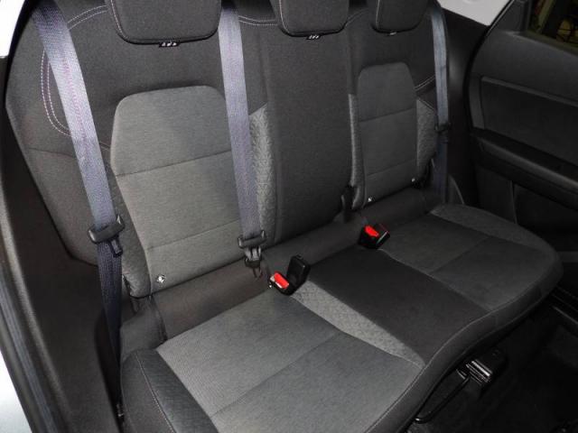 Renault Captur image 1