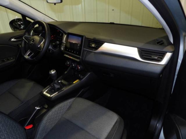 Renault Captur image 8