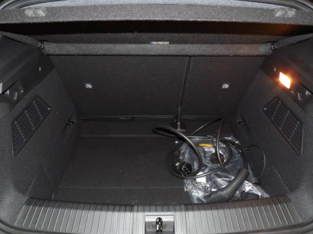 Renault Mégane image 1