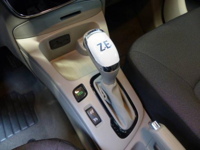 Renault Zoe image 8