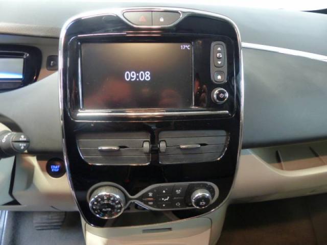 Renault Zoe image 2