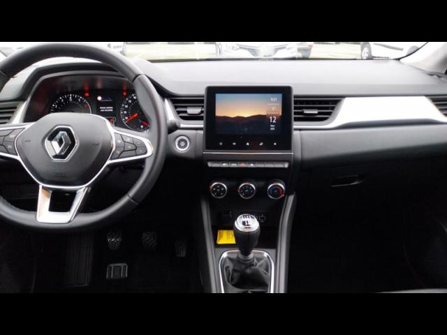 Renault Captur image 2