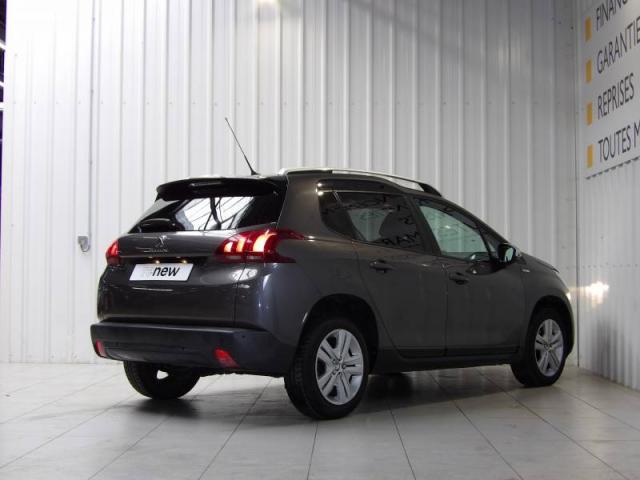 Peugeot 2008 image 1