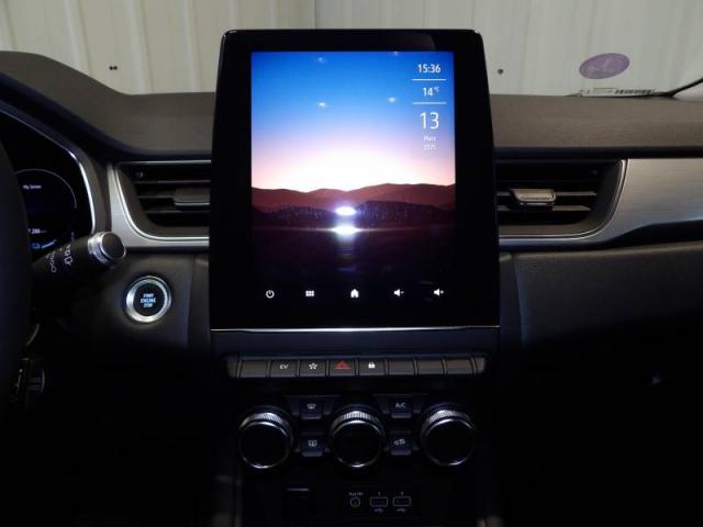 Renault Captur image 8