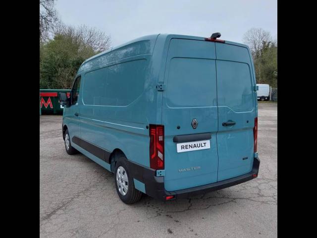 Renault Master image 4
