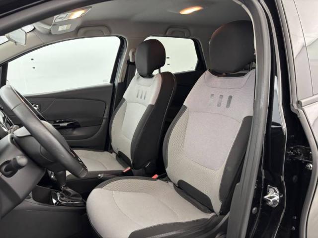 Renault Captur image 2