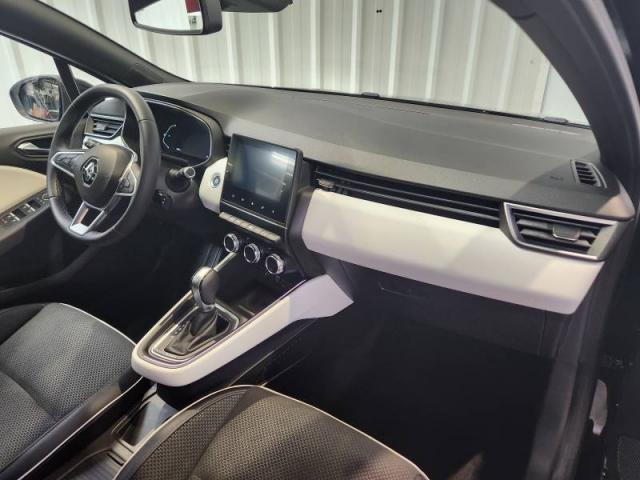 Renault Clio image 2