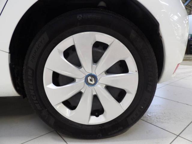Renault Zoe image 8
