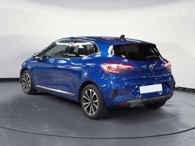 Renault Clio image 2