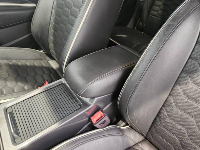 Ford Kuga image 4