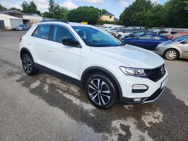 Volkswagen T-Roc image 2