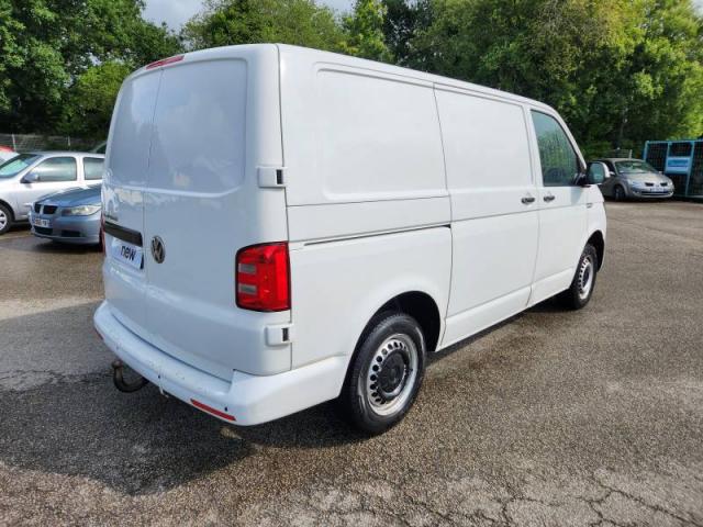 Volkswagen Transporter image 4