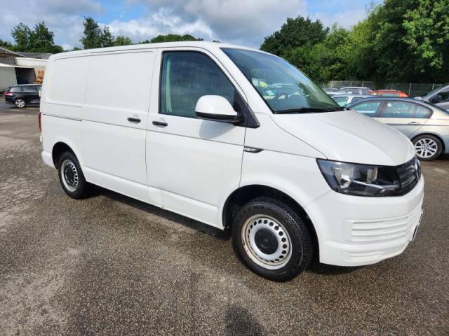 Volkswagen Transporter image 1